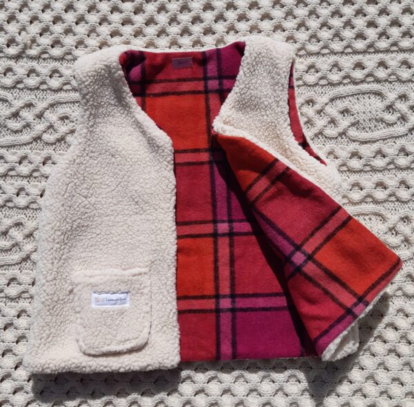 Gilet de berger enfant 8ans extérieur en sherpa, intérieur lainage 2 les bobines de ganou